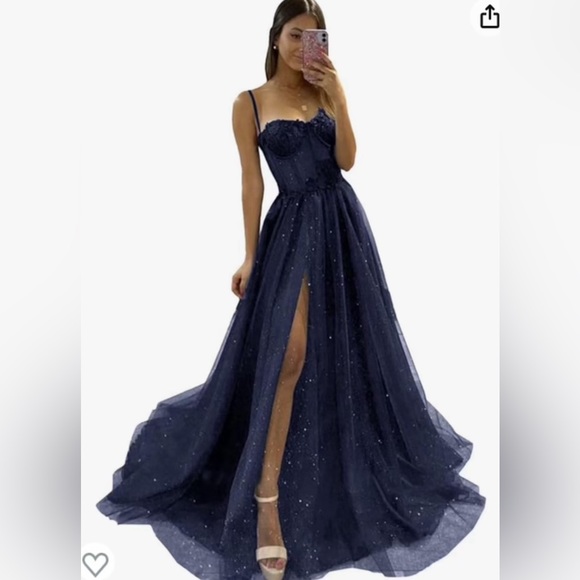 Dresses & Skirts - Prom dress - tulle style in blue - size 2